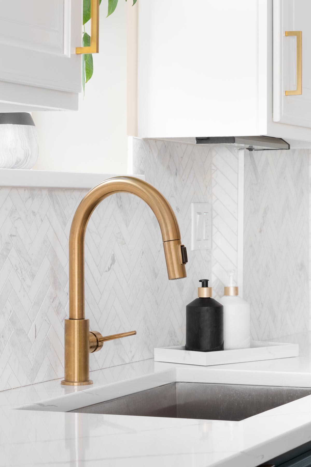 Kitchen-Faucet Kitchen-Faucet