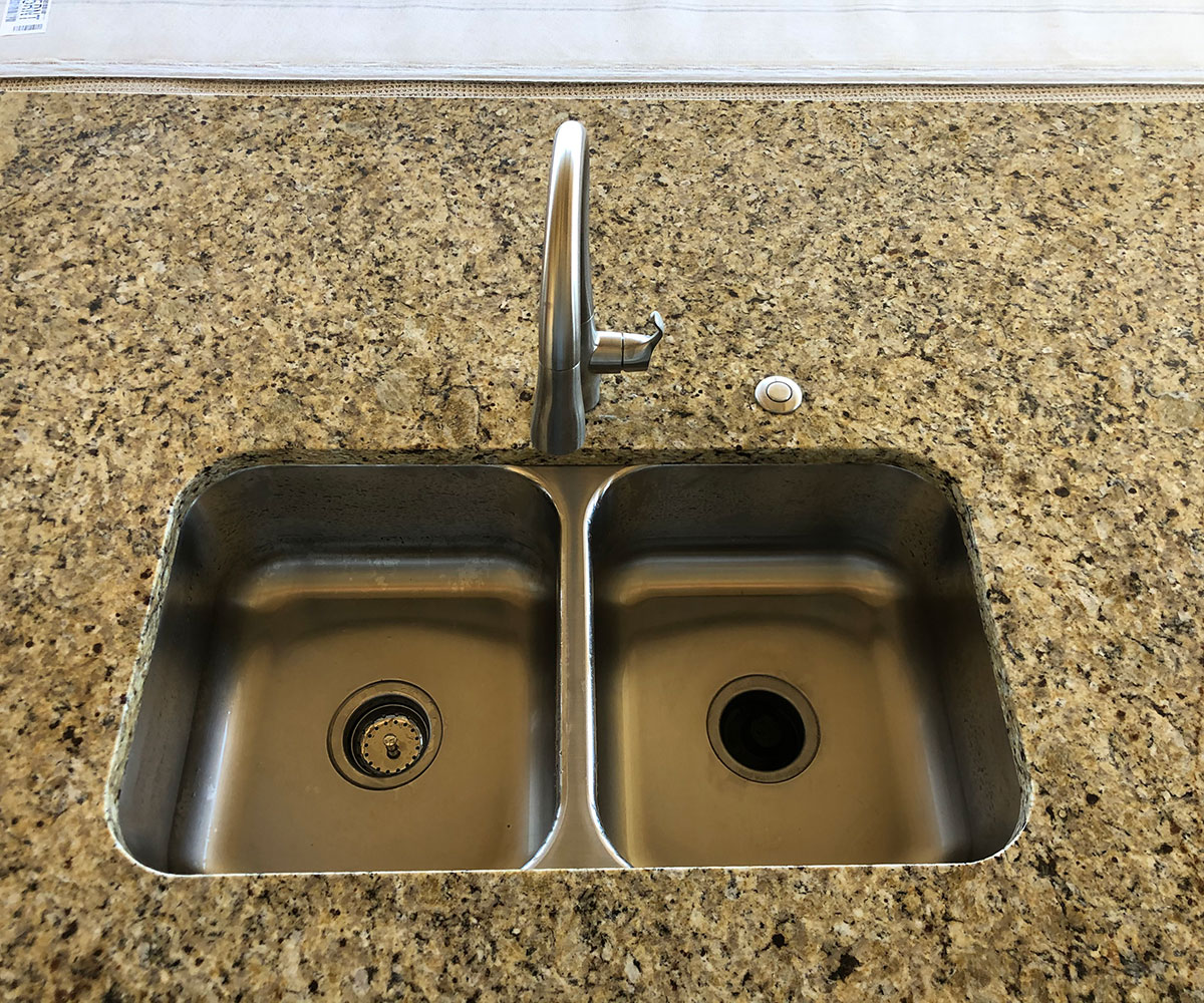 Garbage-Disposal-Services Garbage Disposal Services